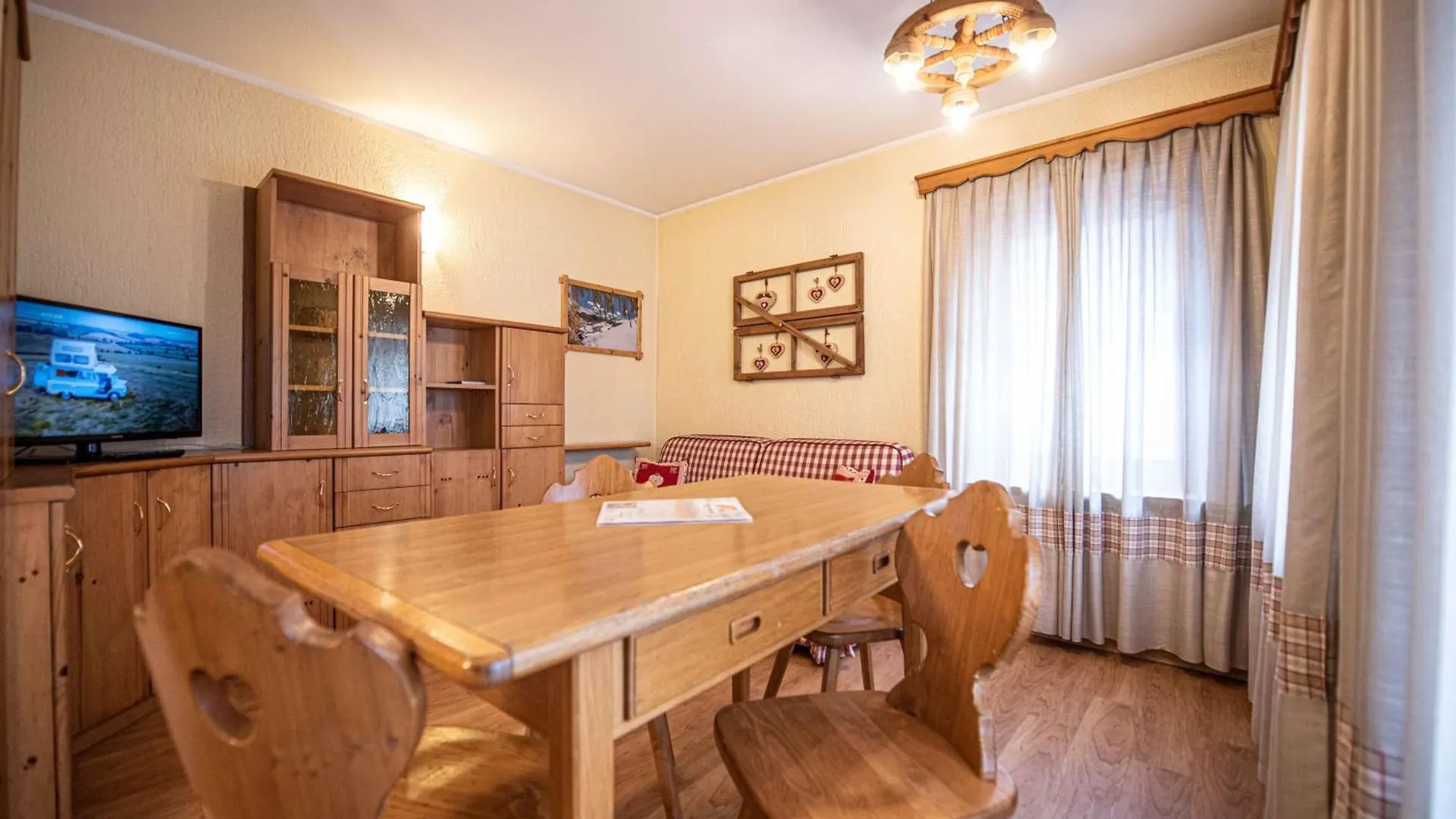 Appartamento Mokino Center MyholidayЛивиньо Апартаменты Ливиньо